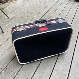 Vintage 1970’s Skyway Luggage